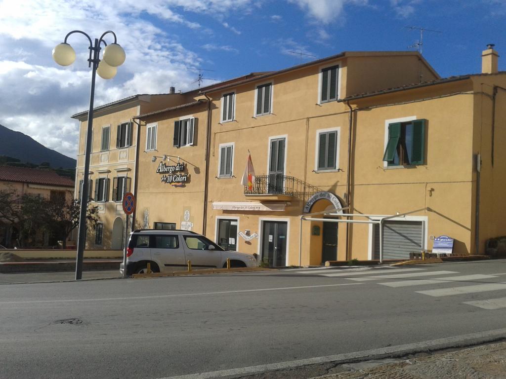 Albergo Dei 10 Colori Прокио Екстериор снимка