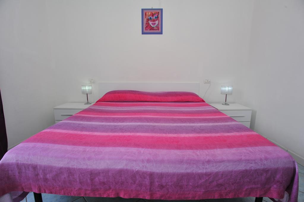 Albergo Dei 10 Colori Прокио Екстериор снимка